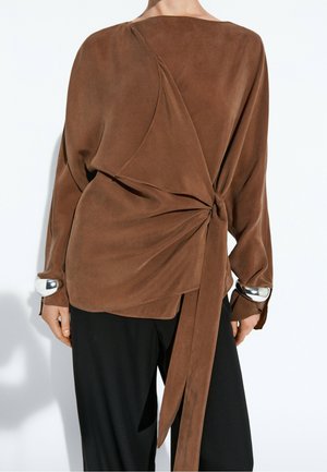 Massimo Dutti, FLOWING KIMONO WITH TIE DETAIL - Blouse - dark brown