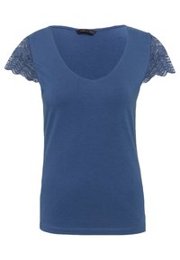 Modré tričko s výstřihem do V, s krajkovými krátkými rukávy. Měkká bavlněná tkanina; hladký střih s krajkovými detaily na ramenou.