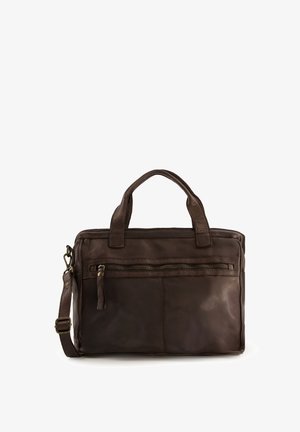 Brun læder laptop taske med to håndtag og en aftagelig skulderrem. Har en frontlomme med lynlås og en glat, mat finish.