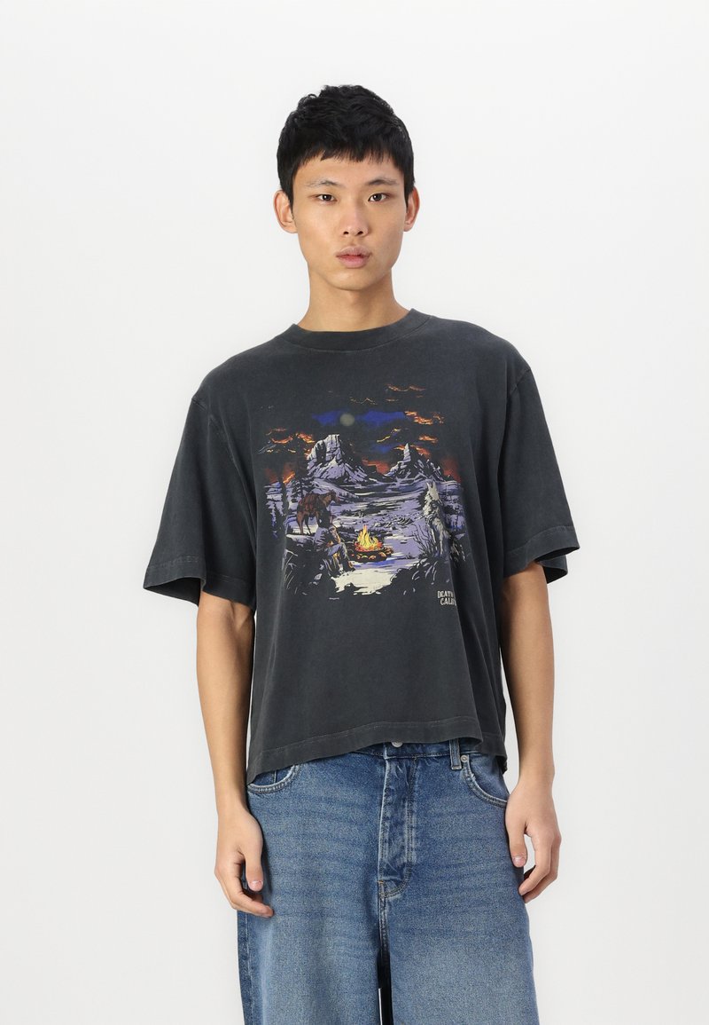 Abercrombie & Fitch Cropped Western Graphic Tee - T-shirts print - casual black