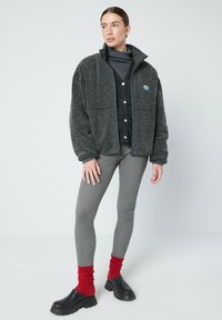 Thumbnail Image 2