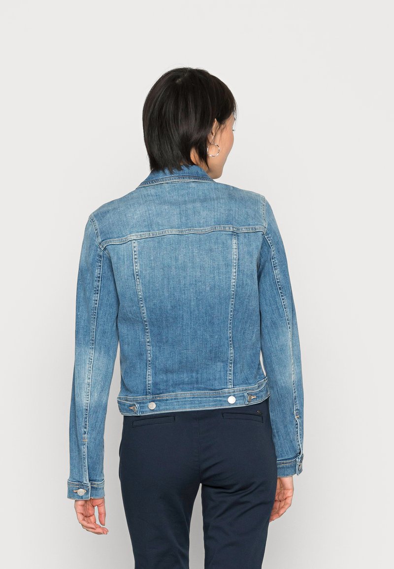 Damen Leichte Jacken | Esprit JACKETS INDOOR Jeansjacke blue light wash/light-blue denim - ZL86613 Damen Leichte Jacken | Esprit JACKETS INDOOR Jeansjacke blue light wash/light-blue denim - ZL86613