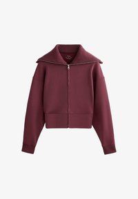 Neselectat, bordeaux