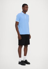 Michael Kors GREENWICH - Poloskjorter - sou paci