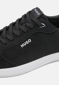 HUGO RIVEN - Sneakers basse - black