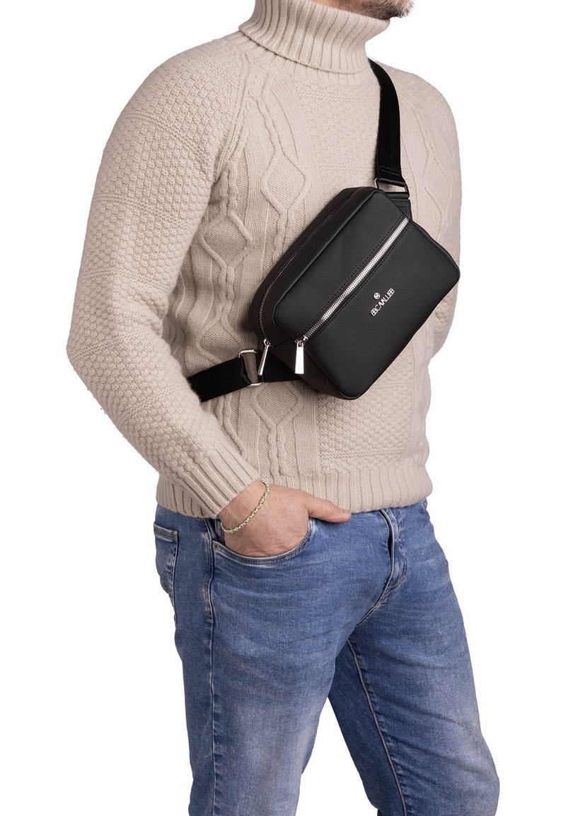 B.Cavalli Marsupio - black