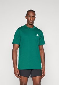 adidas Performance - TRAIN ESSENTIALS COMFORT - Sports T-shirts - collegiate green/white Miniaturebillede 1