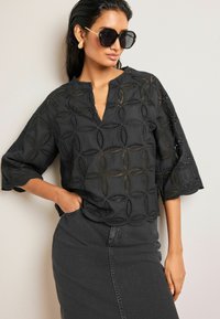 Next 3/4 SLEEVE  BRODERIE  REGULAR FIT - Blūze - black