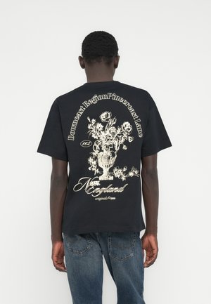 JORMAINE BACK TEE  CREW NECK   - Print T-shirt - black