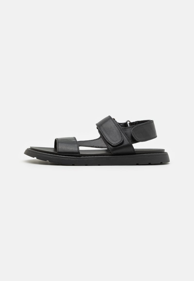 Pier One Sandals black Zalando
