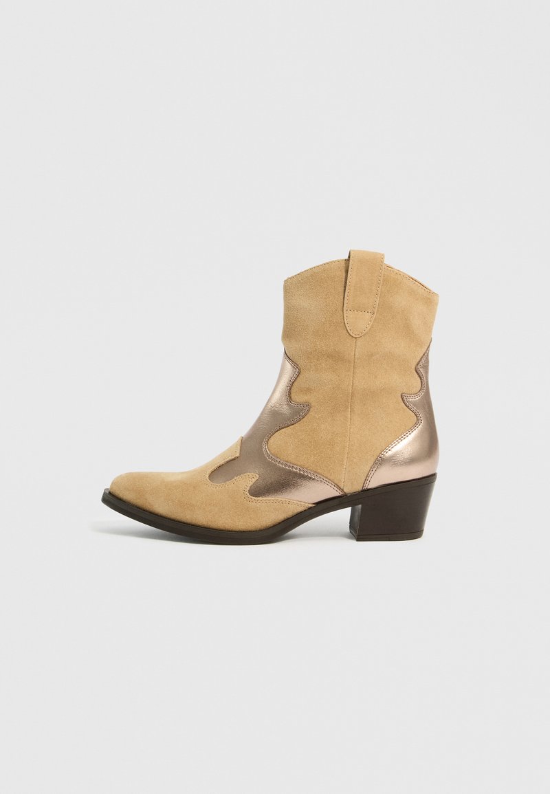 Botines camperos
