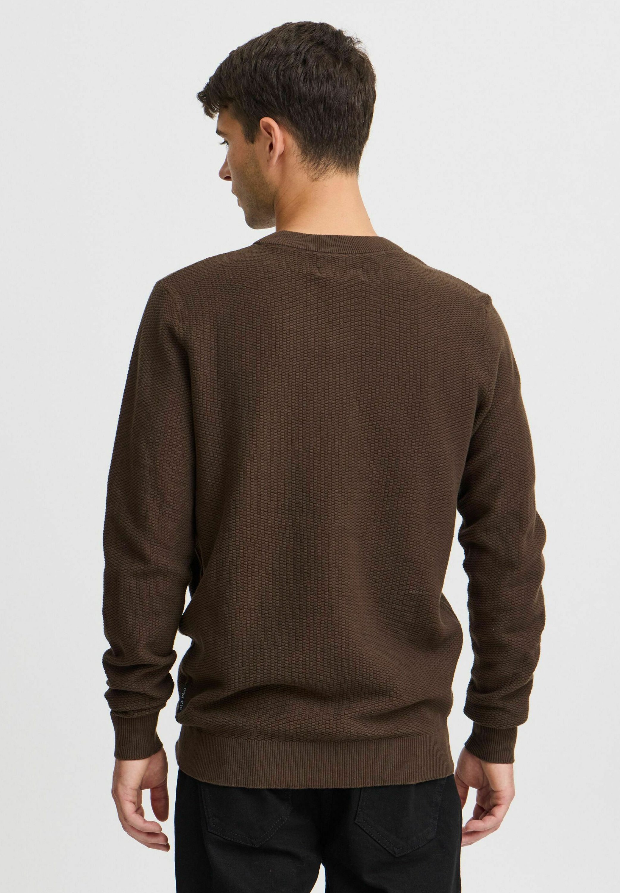 新品　BRIEFING　正規品　CAMO JQ CREW  NECK  KNIT 新品 BRIEFING 正規品 CAMO JQ CREW NECK KNIT 新品 BRIEFING