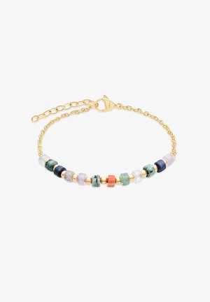 Goldkettchenarmband mit mehrfarbigen zylindrischen und runden Perlen in Grün-, Blau-, Lila-, Korallen- und Weißtönen, gesichert durch einen Karabinerverschluss.