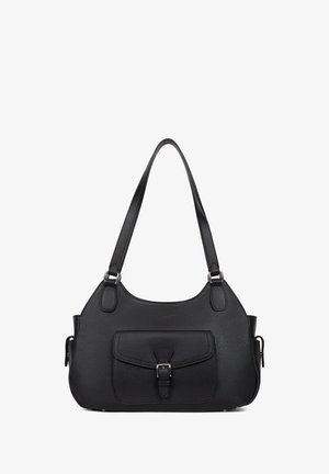 Czarna skórzana torebka o usztywnionym kształcie, z przednią kieszenią, srebrnymi akcesoriami i podwójnymi ramiami na ramię. Teksturowana powierzchnia.