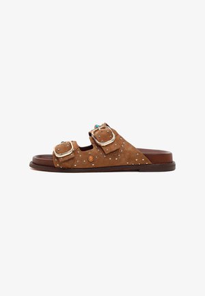 Derimod, Sandalias planas - brown