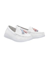 Weiß perforierte Loafers mit Quasten in Blau und Pink. Weiches Leder mit einer strukturierten Oberfläche und einer flexiblen weißen Gummisohle.
