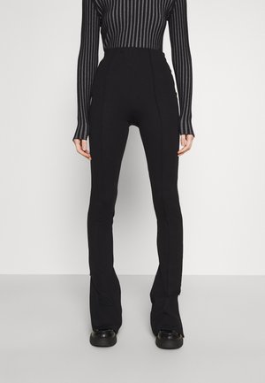 MAEVE PANTS WOMEN - Stoffhose - black