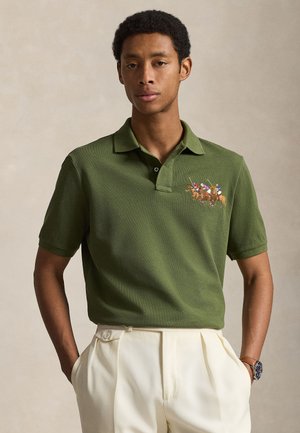 CLASSIC FIT TRIPLE-PONY MESH POLO SHIRT - Πόλο - supply olive