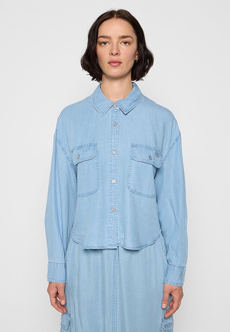 DKNY Overhemdblouse lichtblauw DKNY Overhemdblouse lichtblauw