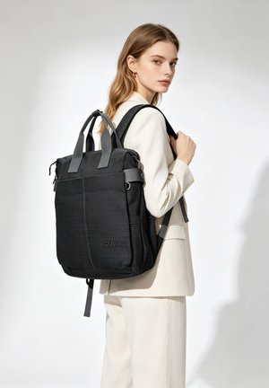 Gian Marco Venturi, GIAN MARCO VENTURI BACKPACK - Zaino - nero