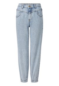 Lichtblauwe denim jeans met een hoge taille, taps toelopende pijpen, voorzakken en een knoopsluiting. Heeft een vervaagde wassing en een licht beschadigde textuur.
