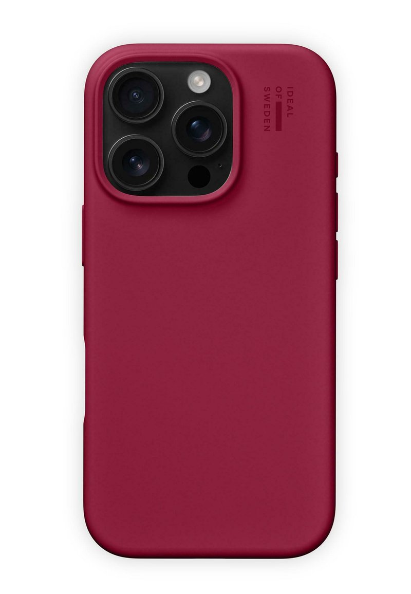 Rød silikontelefonetui med matt overflate, utskjæringer for kameralinser og hevede kanter for beskyttelse. Har subtil merkevarebygging på siden.