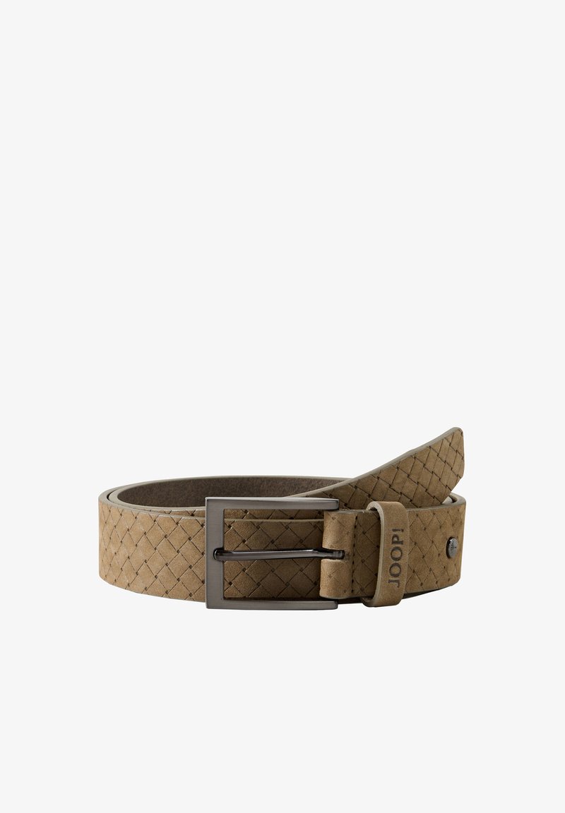 Ceinture en cuir tressé marron clair avec boucle rectangulaire en métal et « JOOP! » embossé sur la boucle en cuir.