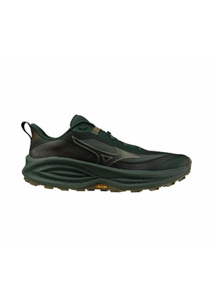 Scarpa da corsa atletica verde scuro e nera con suola spessa, tomaia in mesh, linguetta sul tallone e logo Vibram sul battistrada.