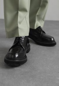 Adieu TYPE 124 UNISEX - Stringate - black