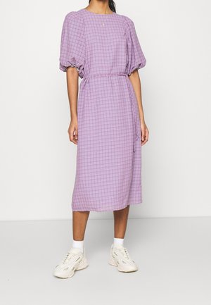 Hverdagskjole - purple