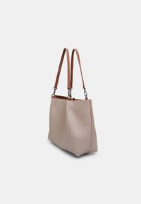 Bata Velika torba - rosa