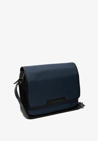 Non sélectionné, navy