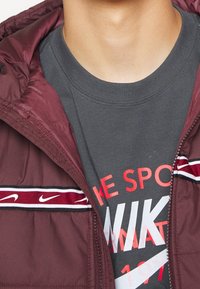 Nike Sportswear Vinterjacka - brown