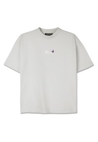 Unselected, washed pure grey