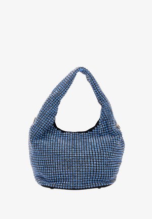 Borsa decorata con strass blu, dalla forma arrotondata, con una texture morbida, una tracolla larga e un interno nero.