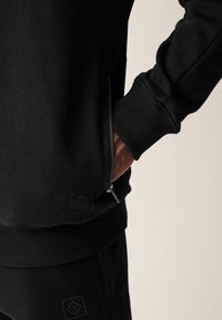 Next UTILITY  - Hanorac - black