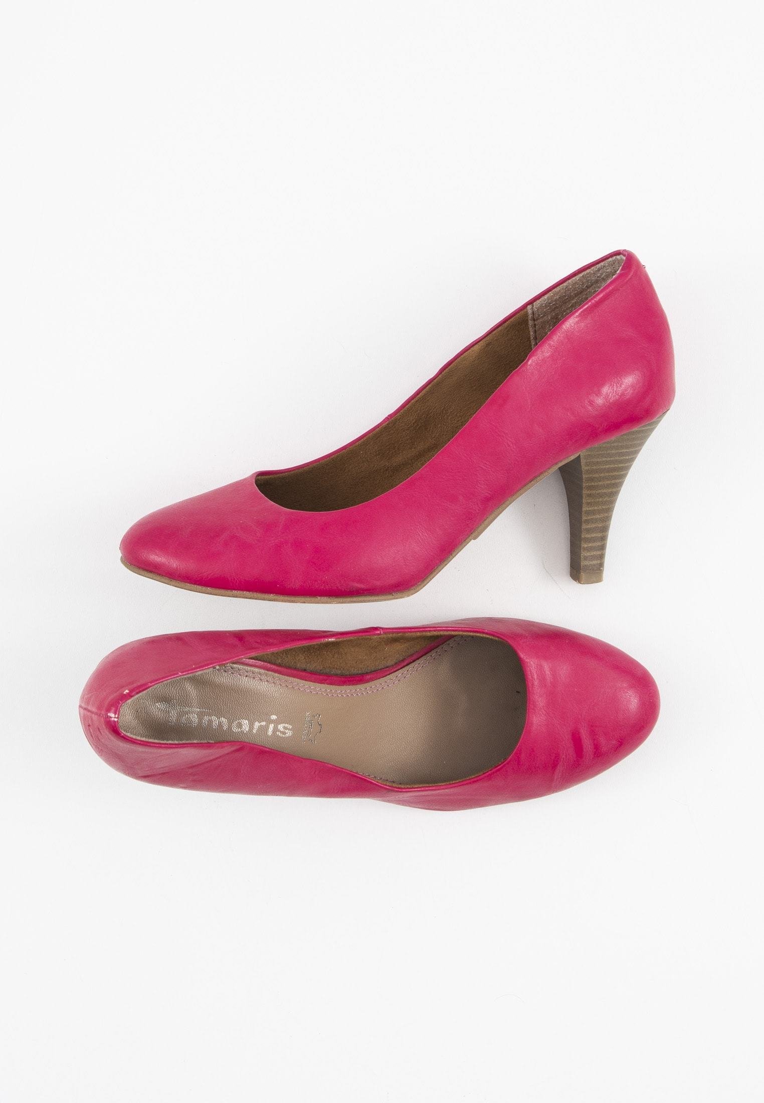 tamaris fuchsia pumps