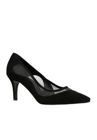 Décolleté nera in suede con punta a mandorla, pannelli in rete trasparente sui lati e tacco sottile. Texture liscia con una silhouette elegante.