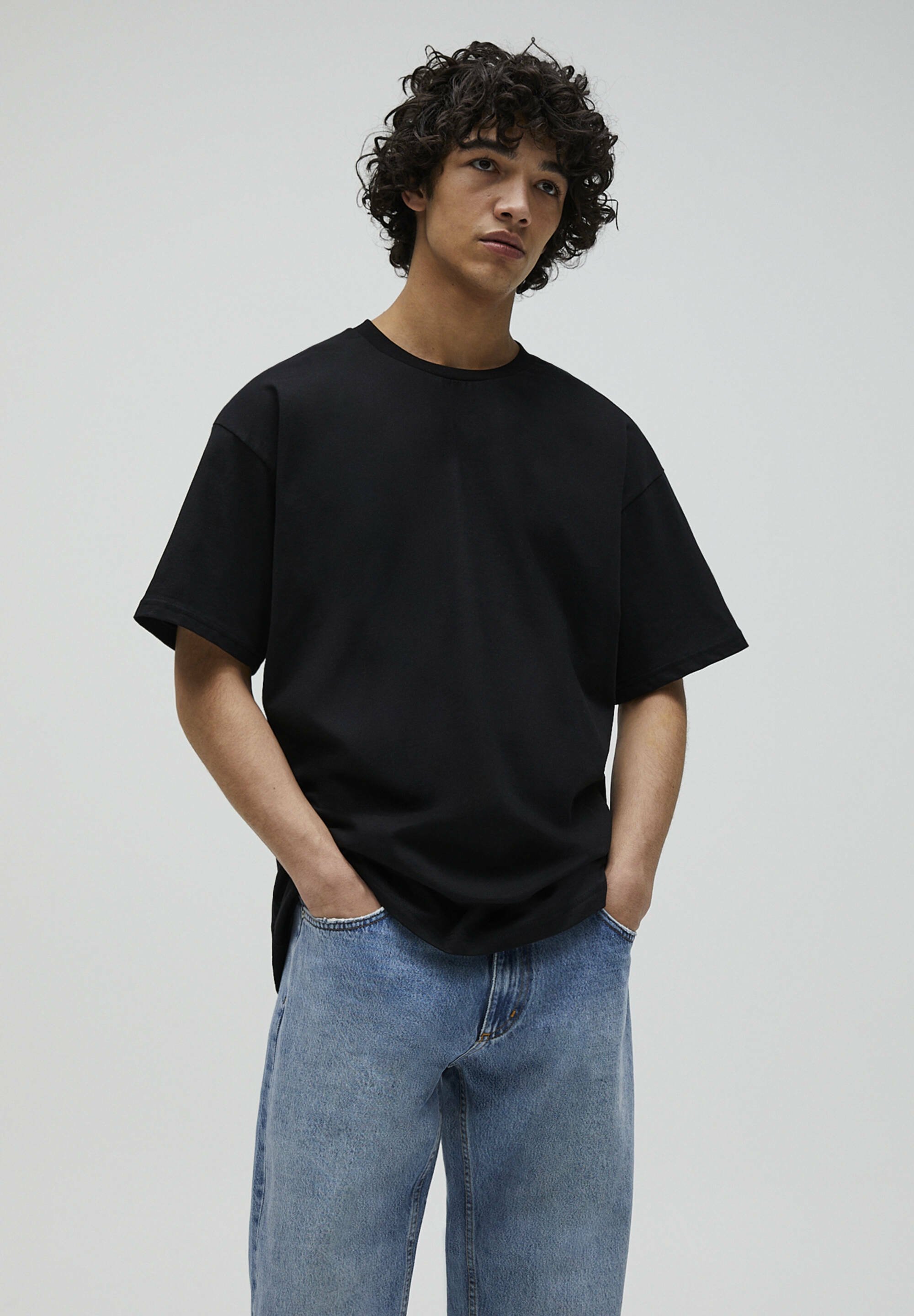 magliette pull and bear