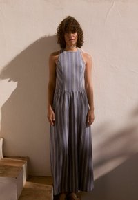 Next STRIPED - Maxi ruha - blue