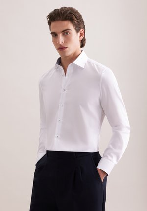 BUSINESS SCHWARZE ROSE - Hemd - white