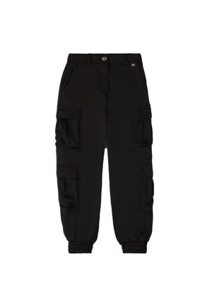 Schwarze Cargo-Hosen aus weichem Stoff mit elastischen Bündchen, mehreren Seitentaschen und einem Knopfverschluss an der Taille.