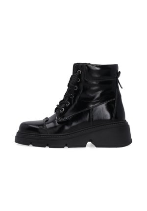 Kotníková obuv - black