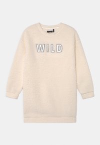 Sudadera de forro polar de color crema con textura suave, con la palabra "WILD" bordada en gris en el pecho. Mangas largas, cuello redondo.