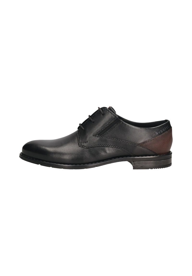 Schwarze Leder-Dressschuhe mit runder Zehenform, fünf Schnürsenkellöchern, kontrastierendem braunen Absatzakzent und strukturiertem Detail an der Seite.