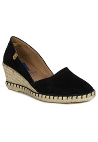Alpargatas de cuña de ante negro con suela de cuerda de yute. Presenta un escote bajo y detalles cosidos a lo largo del borde de la suela.