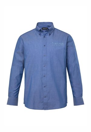 Modrá košile s dlouhým rukávem se zapínáním na knoflíky, vyrobená z texturované látky, s límečkem, předními knoflíky a vyšitým logem "SAILOR" s koordináty.