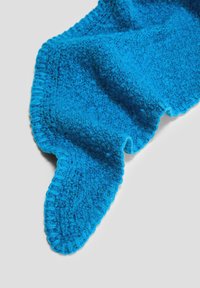 s.Oliver DREIECKS - Sjaal - royalblau