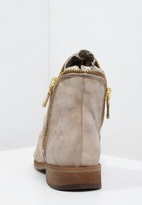 Felmini Bottines - beige