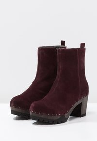 Softclox Enkellaarsjes met plateauzool - bordeaux